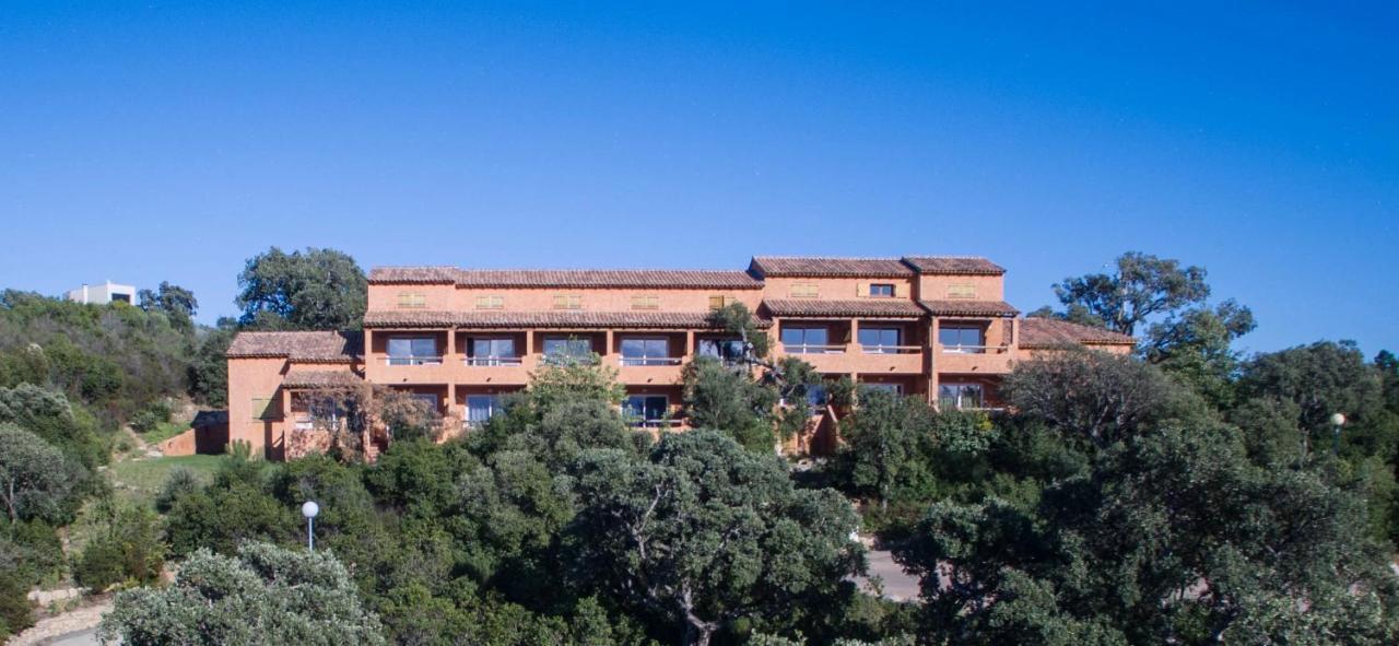 Complesso Residenziale Marina Di Pinarello Aparthotel Pinarellu Exterior foto