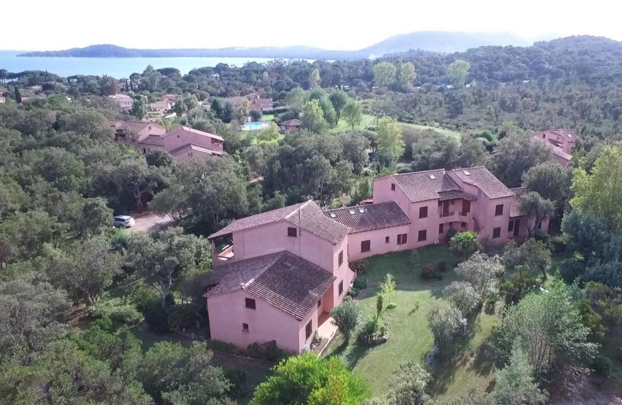 Complesso Residenziale Marina Di Pinarello Aparthotel Pinarellu Exterior foto